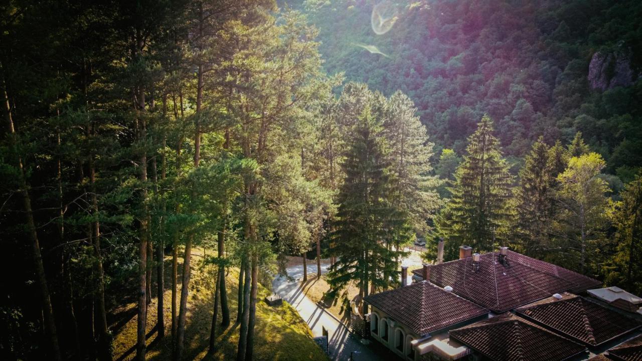 Restoran Sa Prenocistem Gornjak Krepoljin Luaran gambar